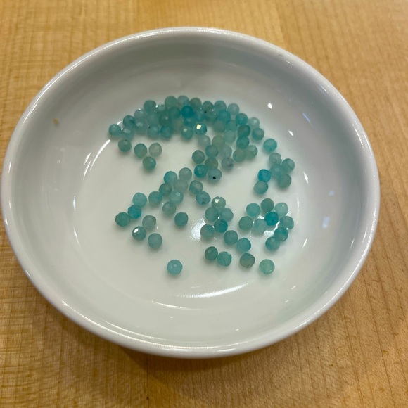 Handmade 14k gold filled bead stretch malachite bracelet - Picture 10 of 14